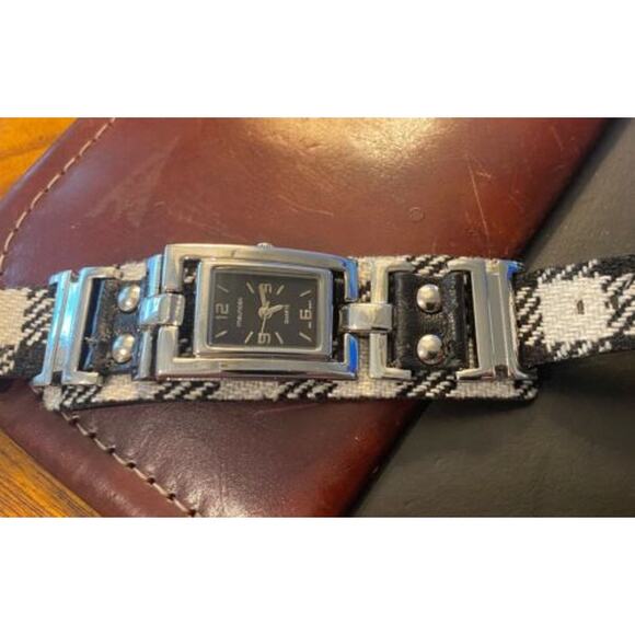 Women's Silver one 20mm Maurice's Watch, Plaid Fabric Band - Picture 1 of 2